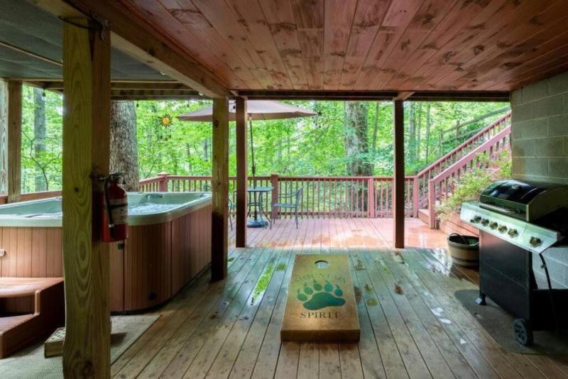 Mountain Spirit Cabin - Fireplace And Hot Tub Villa Blue Ridge Ngoại thất bức ảnh