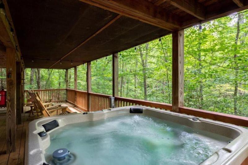 Mountain Spirit Cabin - Fireplace And Hot Tub Villa Blue Ridge Ngoại thất bức ảnh